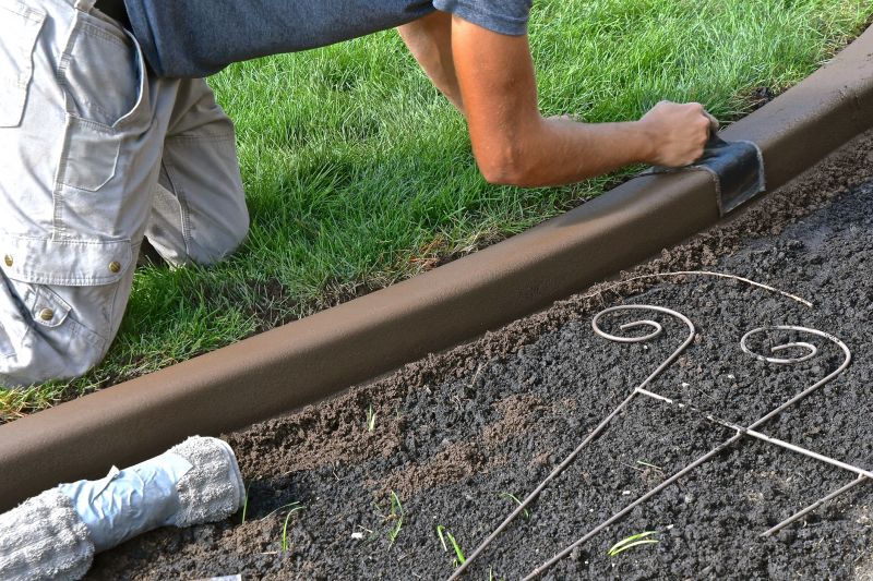 Lawn Border Installation in Honolulu, HI